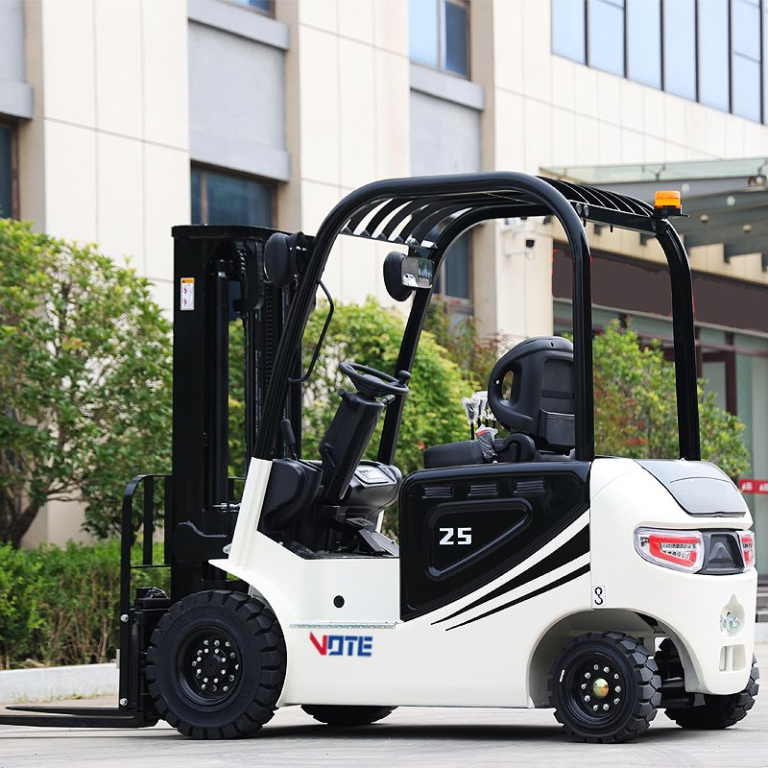 4 Wheel Electric Forklift Truck Large Wheel Forklift Full Electric Pallet with Four Big Tyres Electric Forklift Trucks