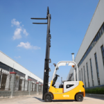 CE Certificate 2 Ton Forklift Trucks Smart Mini Battery Operated Electric Forklift with 3 Stage Mast Electric Forklift Trucks