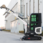 CE EPA Euro5 2 Ton Mini Excavator Multifunctional Mini Hydraulic Digger Small Bagger Engine Mini Excavator for Sale