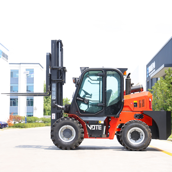 CE/Euro5 Back Cross Articulated Forklift Heavy Duty Construction Lifting Vehicle Vote