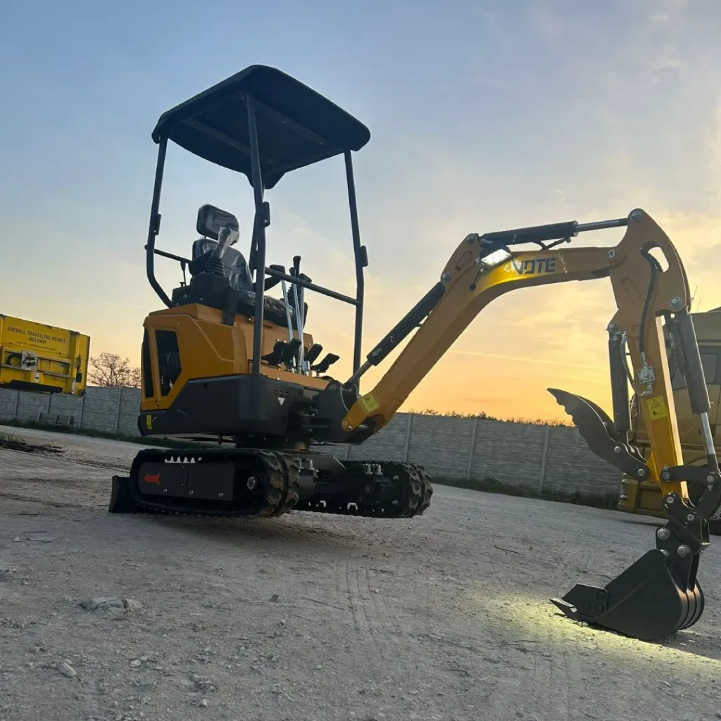 Cheap Mini Excavator 1.6 Ton Hydraulic Excavator with CE EPA Euro 5 Excavator Small Digger