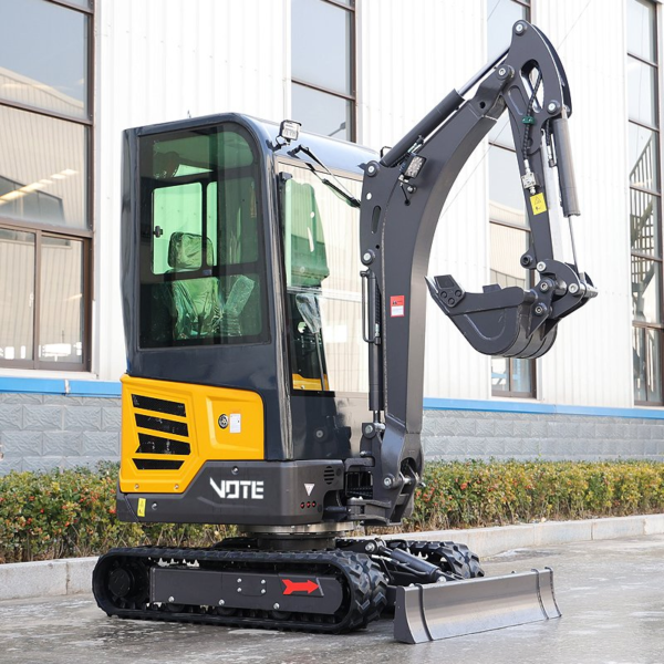 Cheap Price Chinese Mini Excavator 2 Ton Multifunctional New Bagger for Sale Fast Delivery Small Digger Crawler Excavator