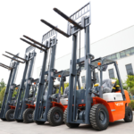China 4WD Forklift 3 Ton 3.5 Ton 5 Ton Forklift Diesel All Terrain Forklift for Sale