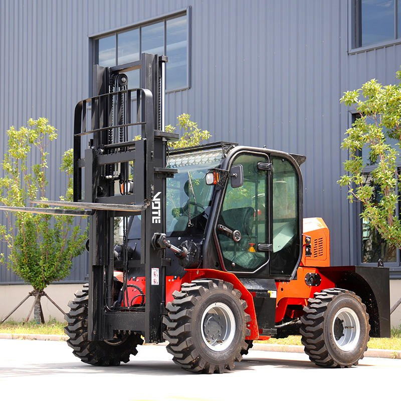 China 4WD off Road Forklift CE EPA Engine All Terrain Construction Site Transportation Loading and Unloading Forklifts