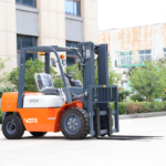 China Forklift Manufacturer 2.5 Ton Diesel Forklift Multifunctional Small Counterbalanced Warehouse Diesel Forklif