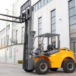 China Rough Terrain Forklift 4 Wheel Drive Articulated Small Forklift