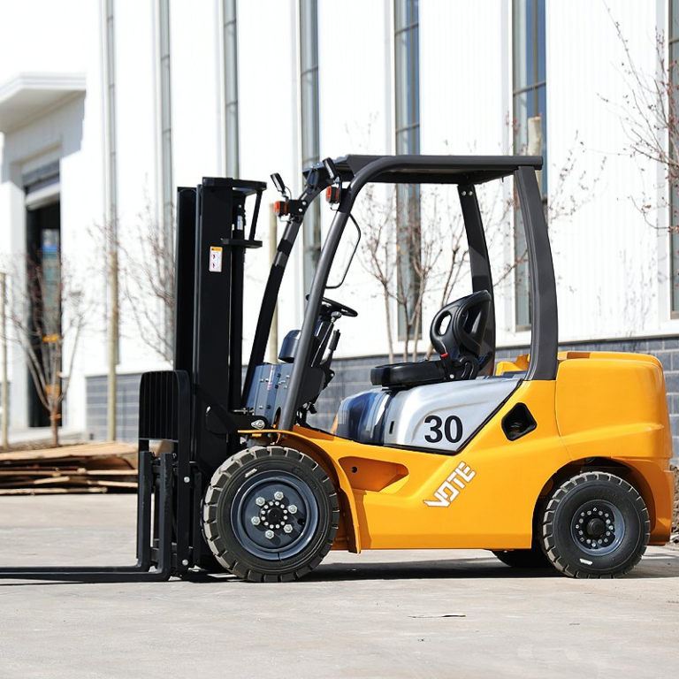 Chinese Manufacturer Direct Supply Big Forklift Truck 1 Ton 3 Ton 5 Ton Diesel Forklift for Lifting Container