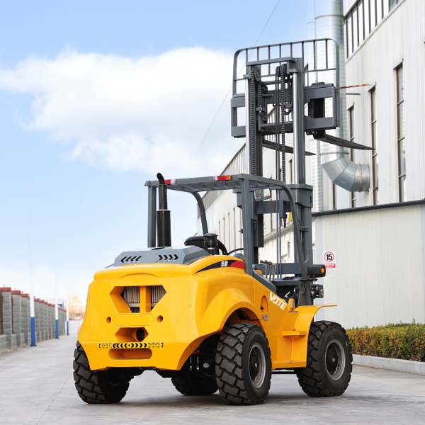 EPA CE All Terrain Forklift Montacargas 3 Ton 3.5ton off Road Forklift with Four in One Bucket