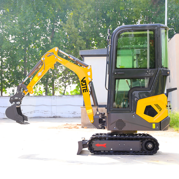 Fast Shipping Mini Crawler Excavator CE Euro 5 EPA Mini Digger Home Engineering Renovation Small Excavators Machine