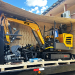 Free Shipping 1600kg Mini Excavator Diesel Engine Small Hydraulic Mowing Excavator for Sale