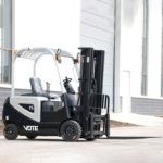 Free Shipping Diesel Forklifts Euro5/EPA Hand Mini Battery New Terrain Electric Forklifts 2.5 Ton for Sale