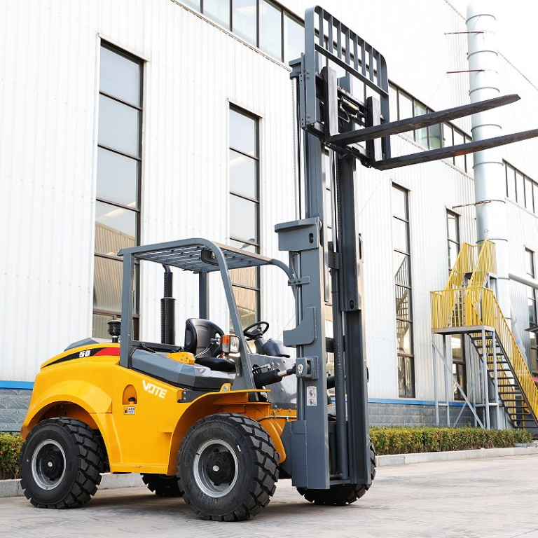 Manufacturer Supply Forklift 3 Ton 4 Wd 4X4 Diesel Forklift Multipurpose Use