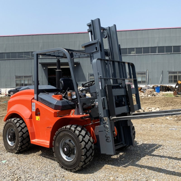 New Arrival Hydraulic Drive Cross Country Rough Terrain off-Roadall Terrain Diesel 5 Ton 3 Ton Forklift Price Hot Sale
