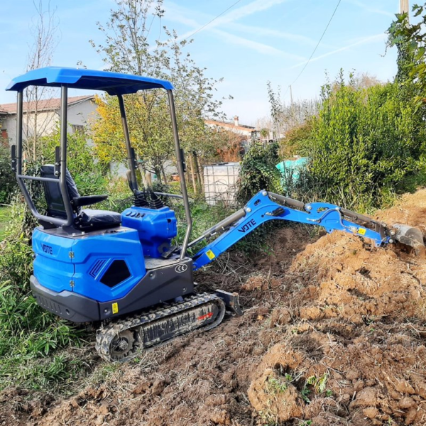New Design CE Certificate 1 Ton 2 Ton 3.5 Ton Mini Excavator Multifunctional Mini Crawler Excavator Factory Directly Selling