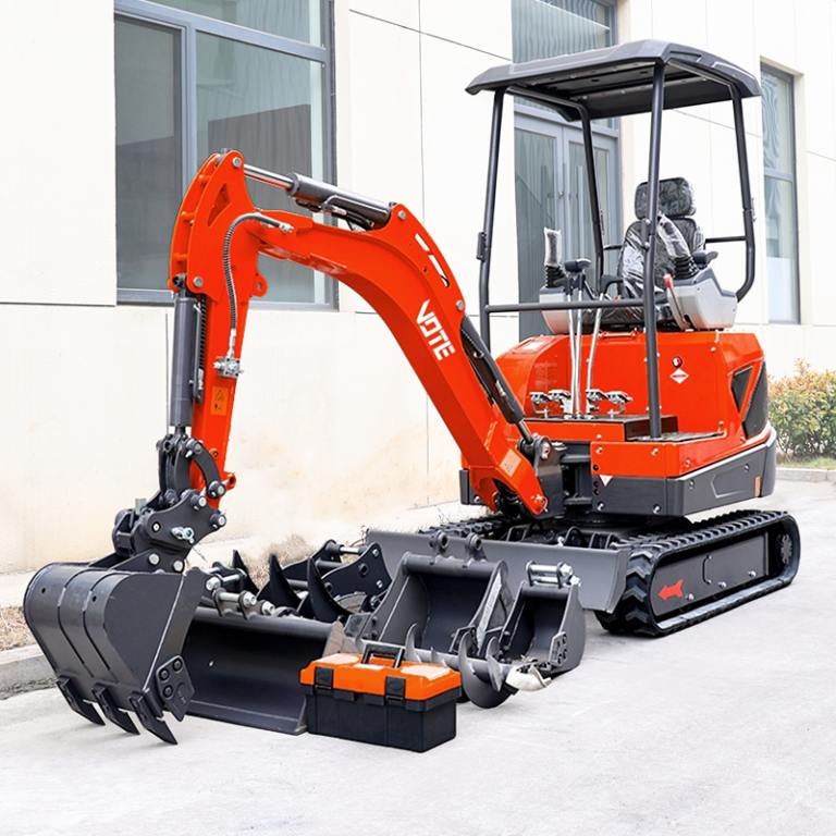 Small Crawler Excavator CE/EPA/Euro 5 Certified Garden Machinery