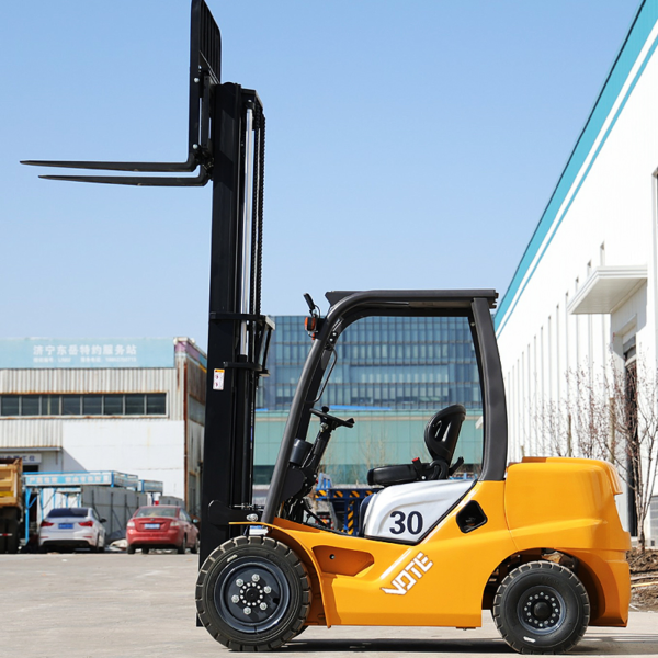 Vote Forklift 2 Ton 3 Ton 4 Ton Diesel Forklift with Japanese Engine